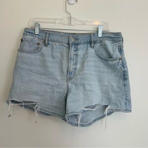 American Eagle Women's Light Wash High Rise Jean Shorts Sz 12